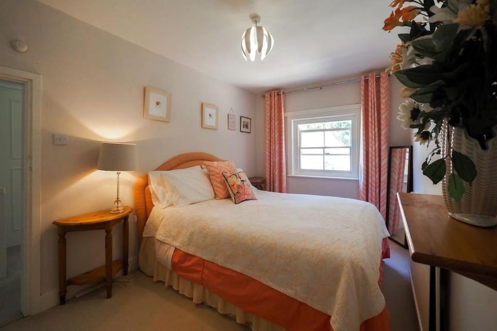Landford'S Cottage, Your Retreat! Extérieur photo