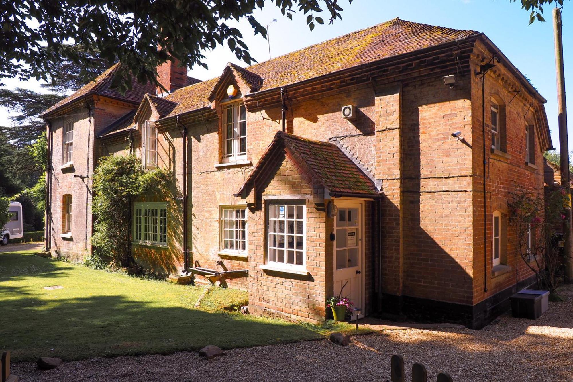 Landford'S Cottage, Your Retreat! Extérieur photo